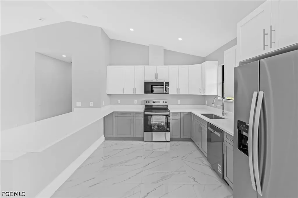633 Windermere Drive Lehigh Acres FL 33972