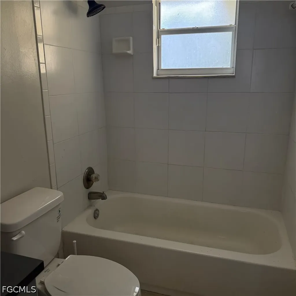 5105 30th Street SW Lehigh Acres FL 33973