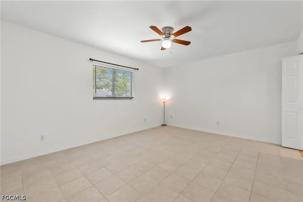 1944 Country Club Boulevard Cape Coral FL 33990
