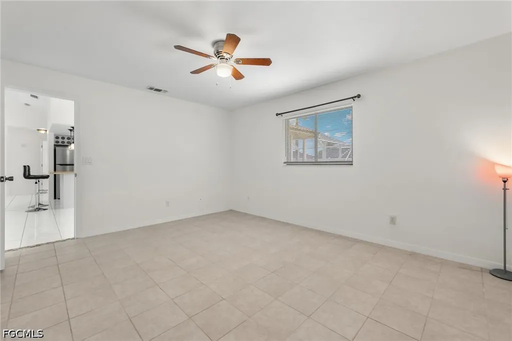 1944 Country Club Boulevard Cape Coral FL 33990