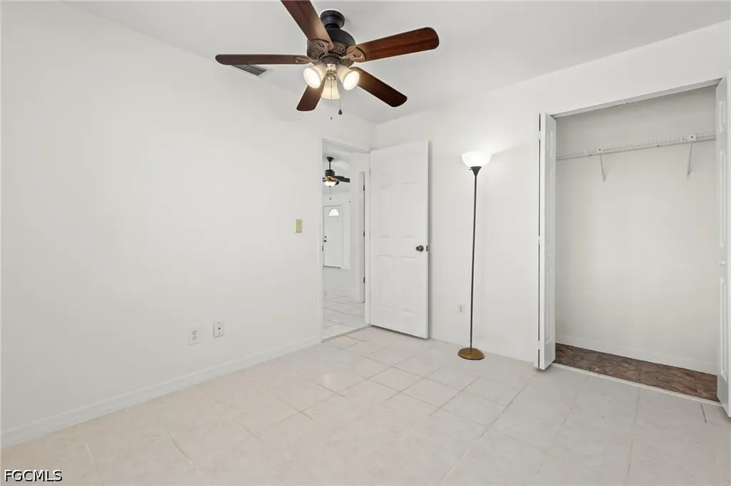 1944 Country Club Boulevard Cape Coral FL 33990
