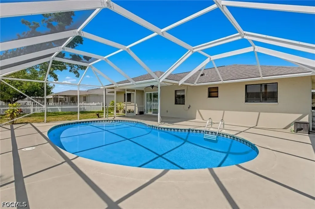 1944 Country Club Boulevard Cape Coral FL 33990