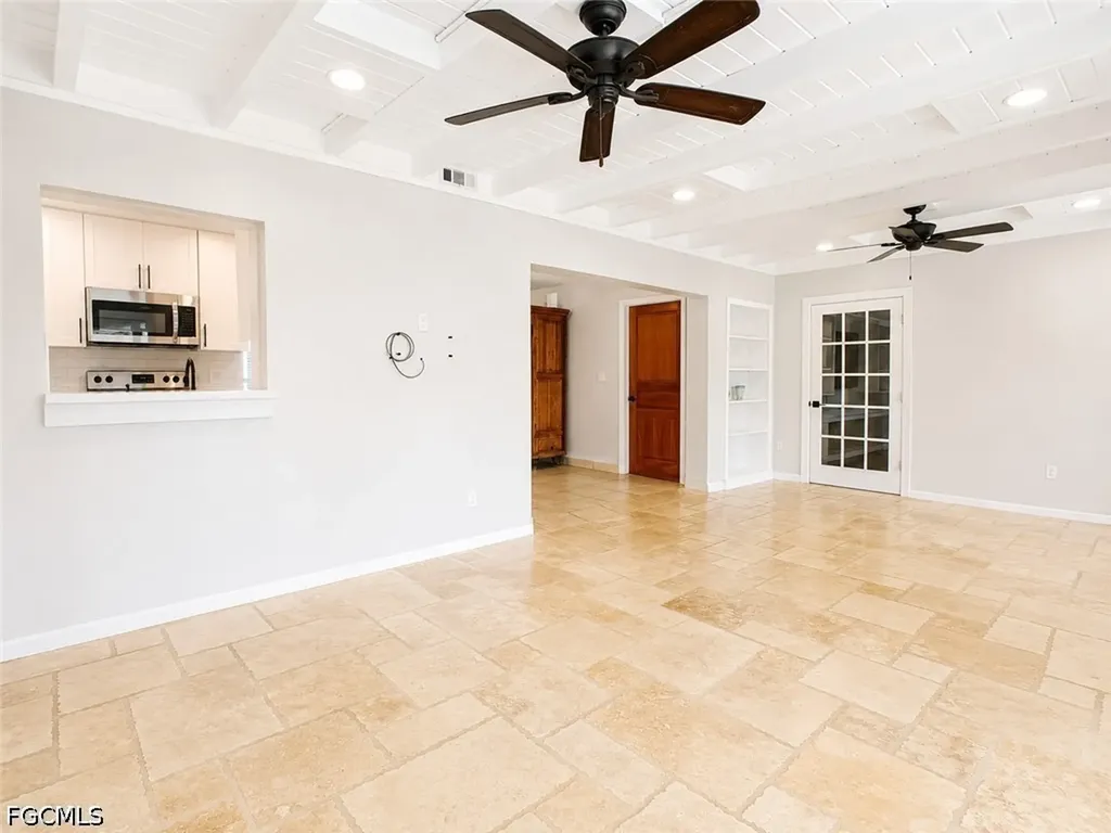 4021 SE 3rd Avenue Cape Coral FL 33904