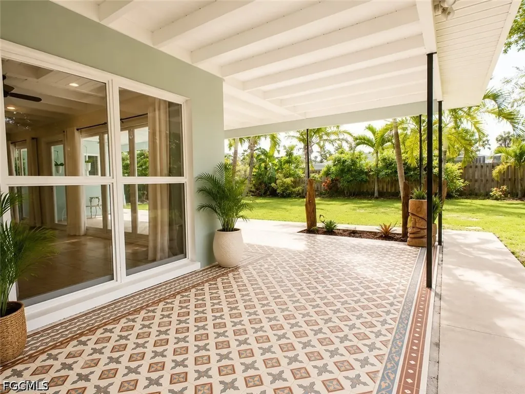 4021 SE 3rd Avenue Cape Coral FL 33904