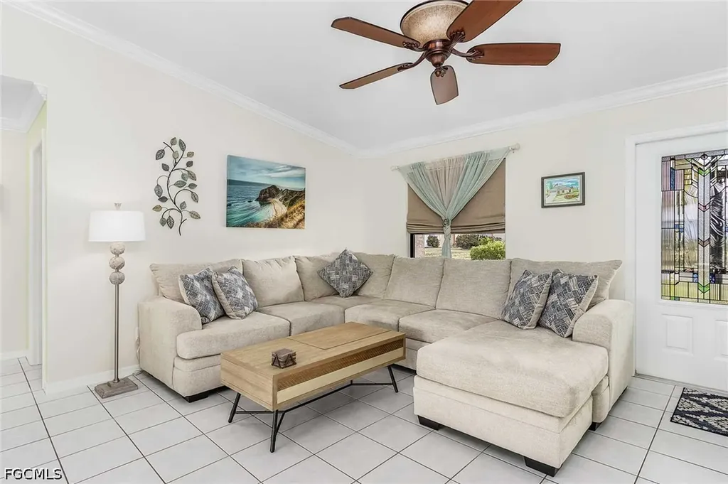 201 SE 28th Terrace Cape Coral FL 33904