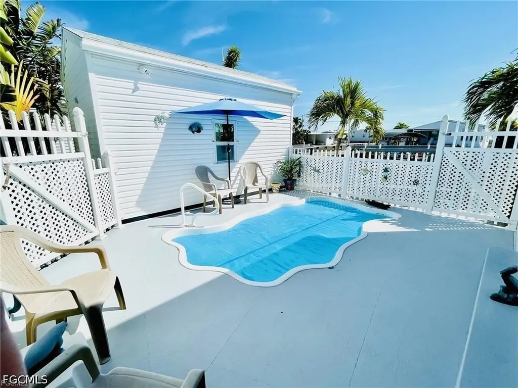 3064 Sloop Lane St. James City FL 33956