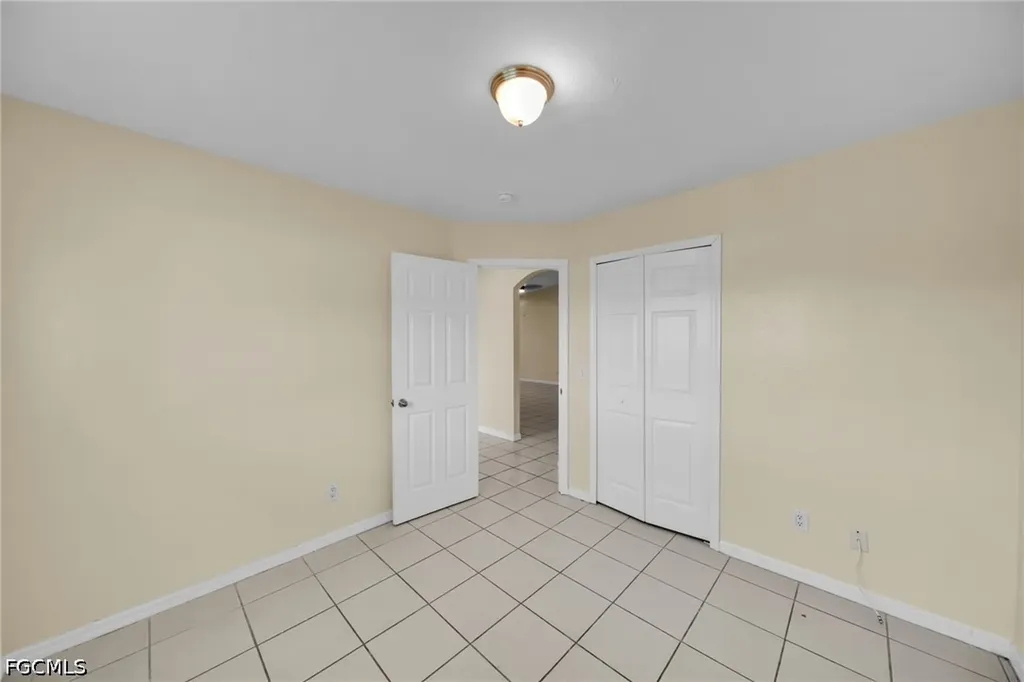 3738 Santa Barbara Boulevard Cape Coral FL 33914
