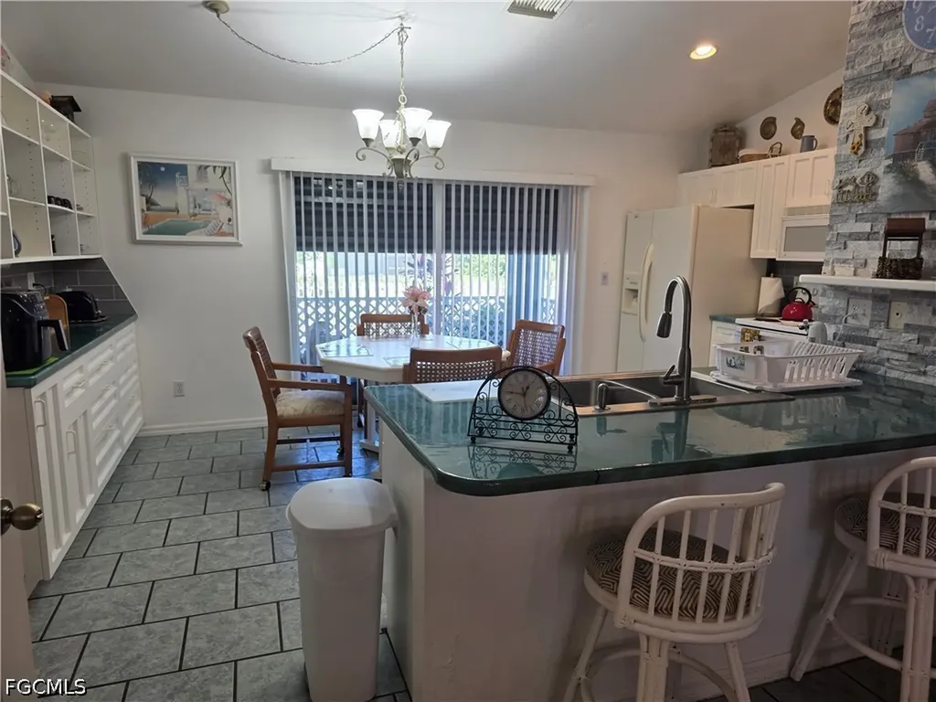 1409 NW 9th Terrace Cape Coral FL 33993
