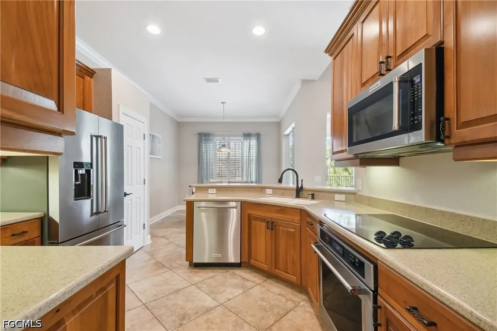 5742 Calmar Breeze Lane Fort Myers FL 33908