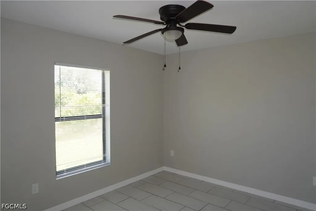 601 NE 11th Terrace Cape Coral FL 33909