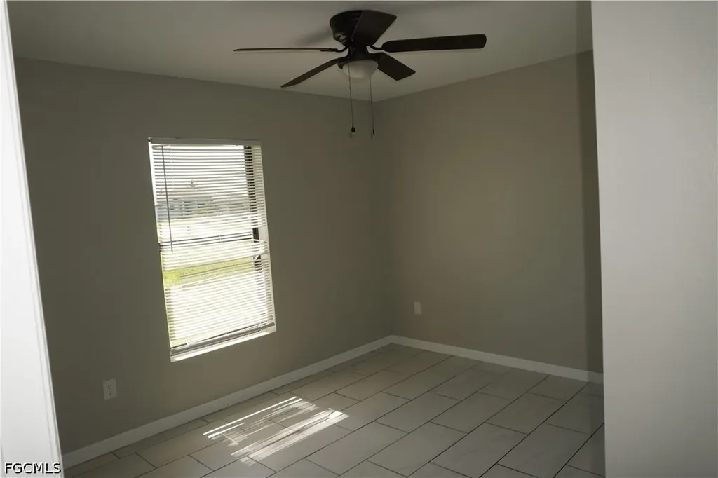 601 NE 11th Terrace Cape Coral FL 33909