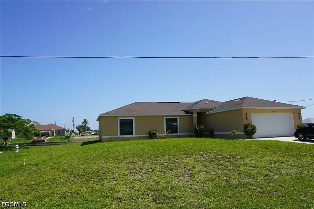 601 NE 11th Terrace Cape Coral FL 33909