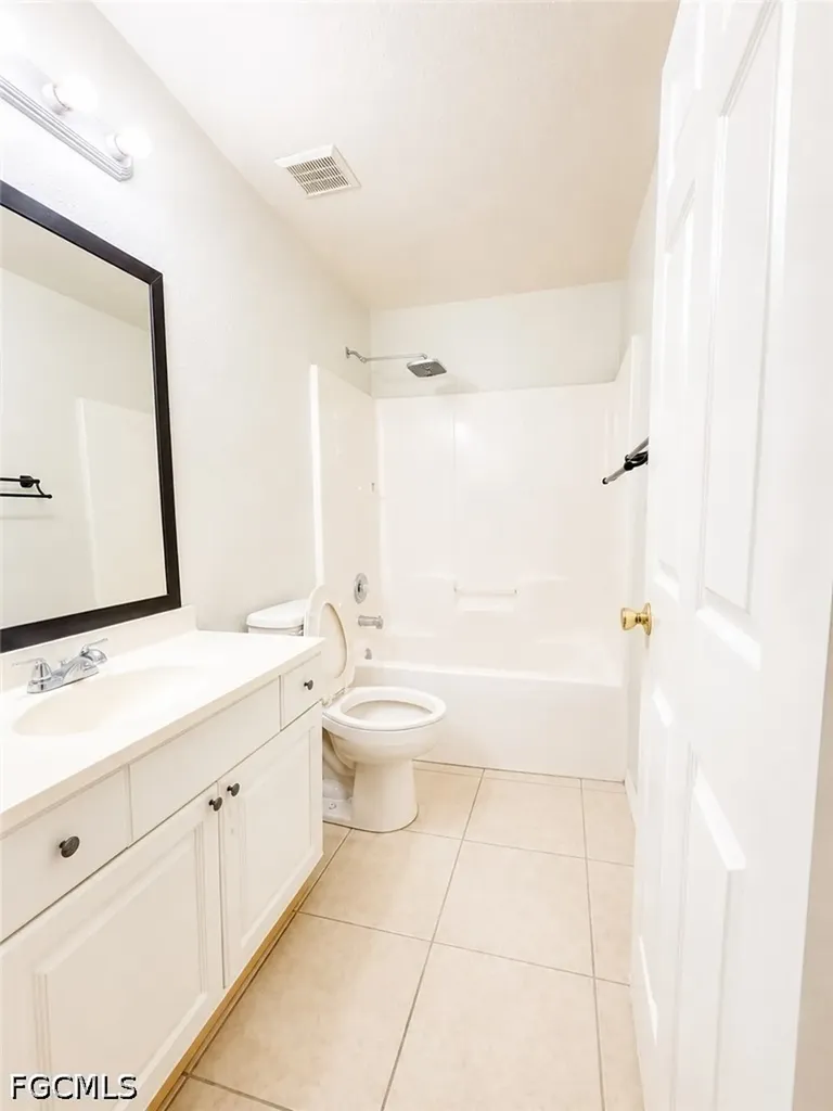 4719 22nd Street SW Lehigh Acres FL 33973