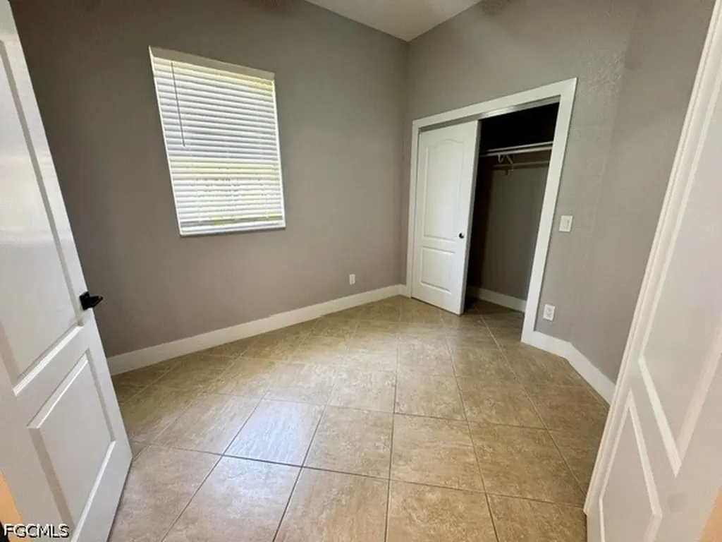 8969 Spring Mountain Way Fort Myers FL 33908