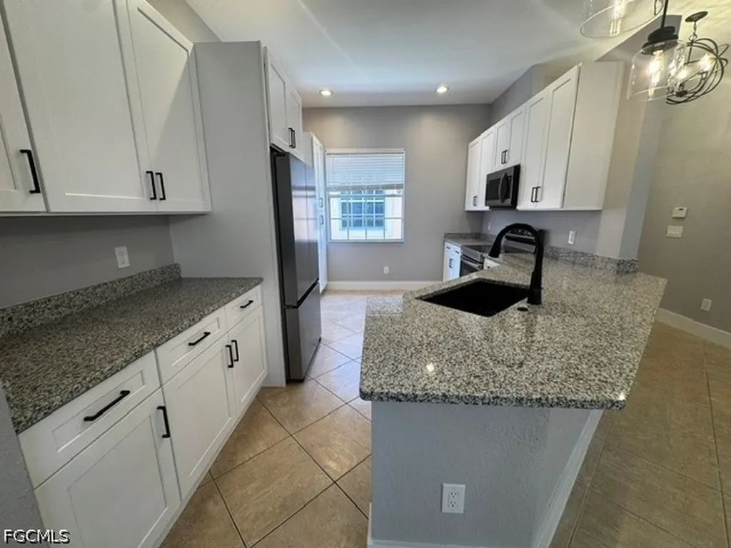 8969 Spring Mountain Way Fort Myers FL 33908
