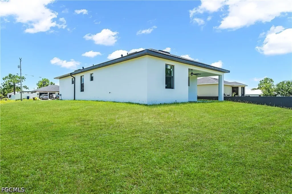 433 Rayford Street Lehigh Acres FL 33974