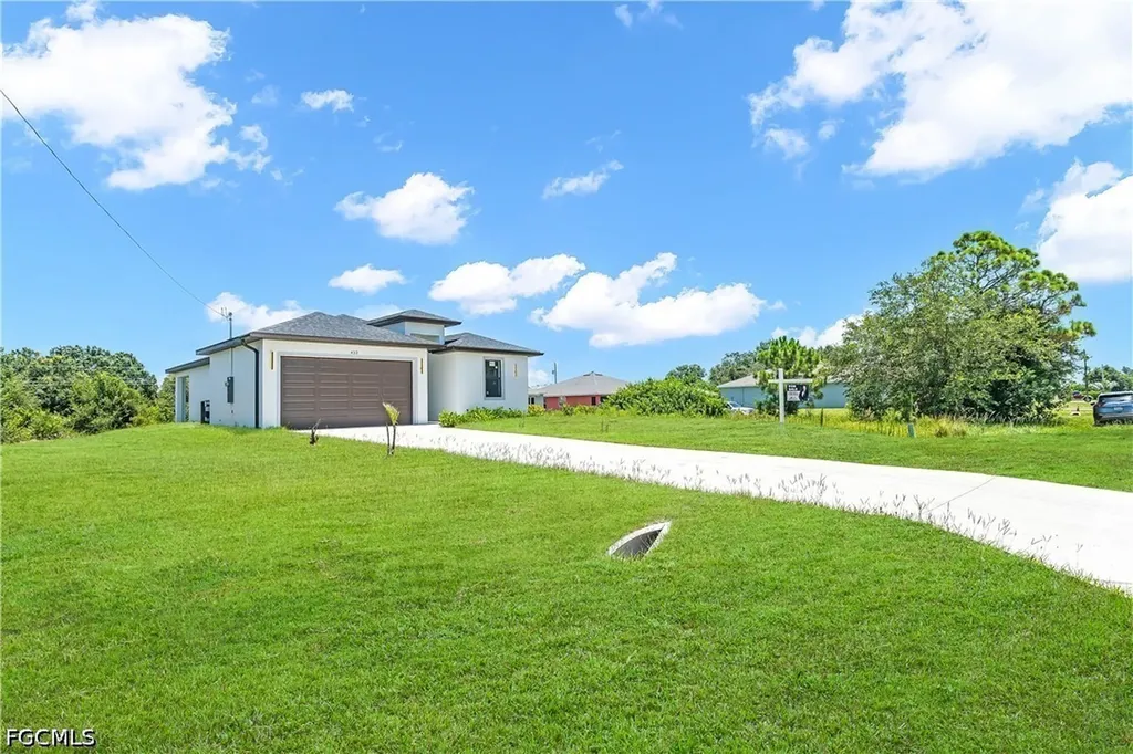 433 Rayford Street Lehigh Acres FL 33974