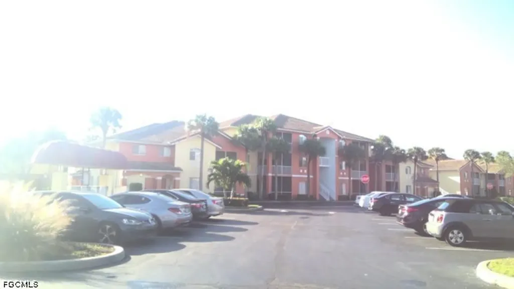 6321 Aragon Way Fort Myers FL 33966