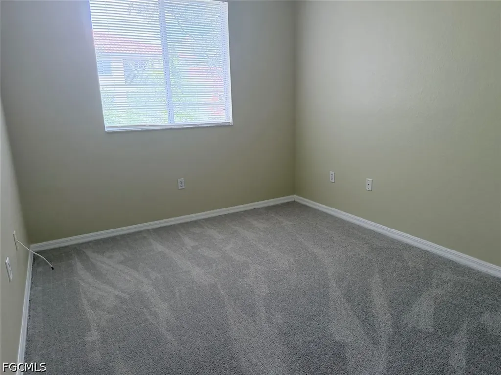 6321 Aragon Way Fort Myers FL 33966