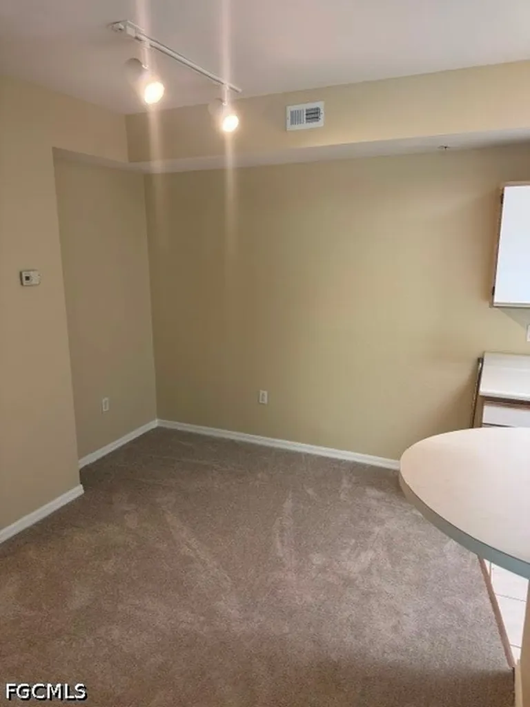 6321 Aragon Way Fort Myers FL 33966