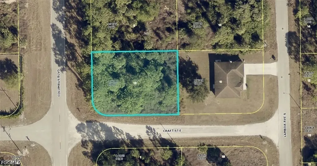 421 Columbus Boulevard S Lehigh Acres FL 33974