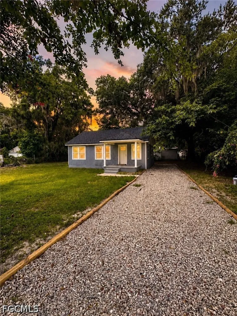 6019 Anderson Jacksonville FL 32244