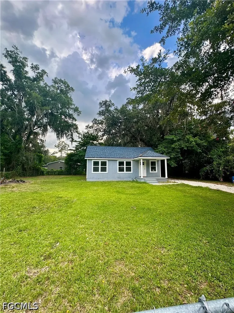 6019 Anderson Jacksonville FL 32244