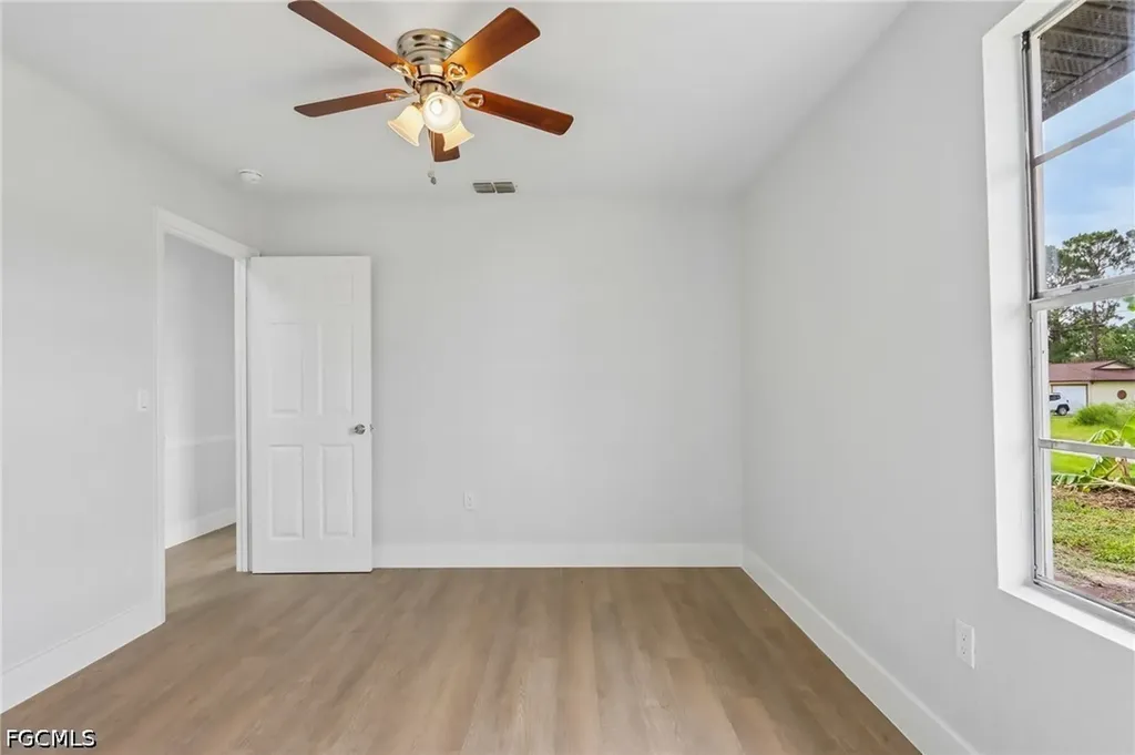 3709 10th Street SW Lehigh Acres FL 33976