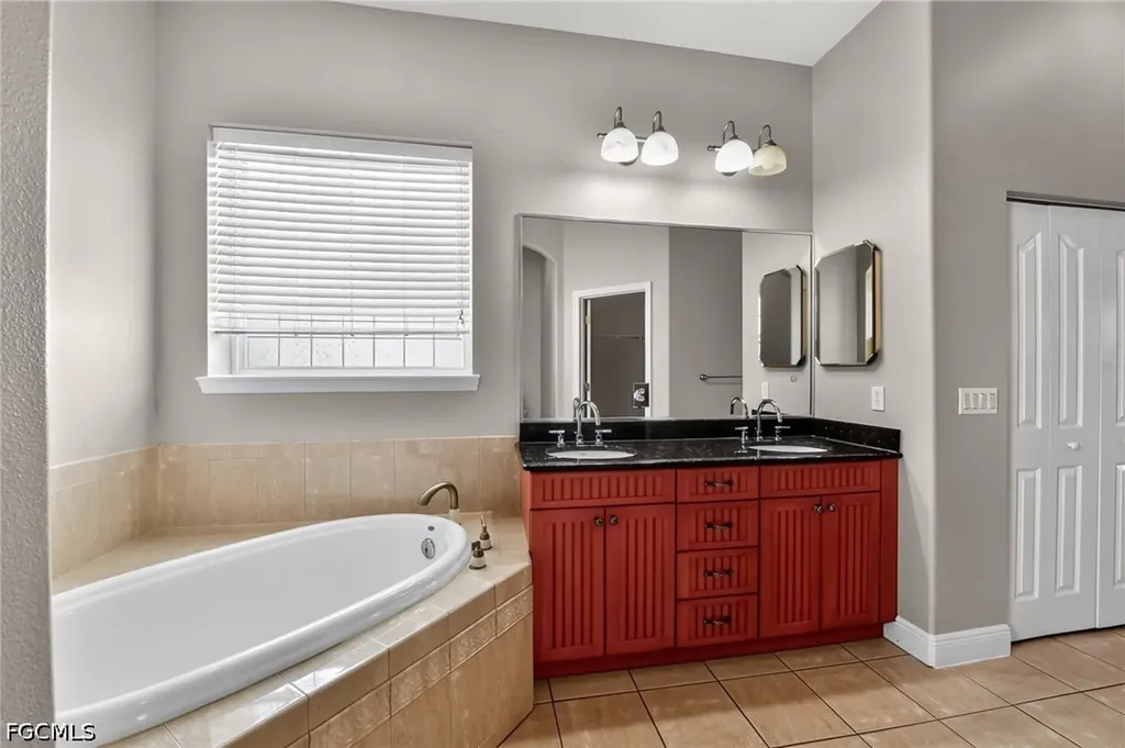 16323 Upper Manatee River Road Bradenton FL 34212