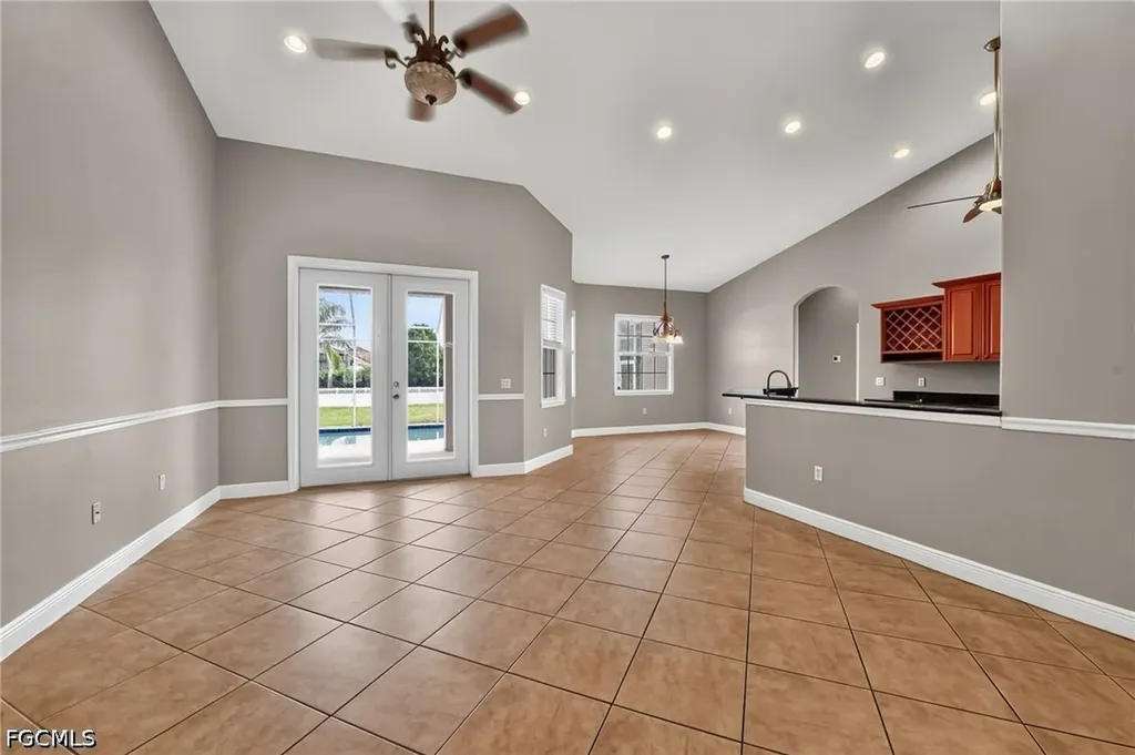 16323 Upper Manatee River Road Bradenton FL 34212