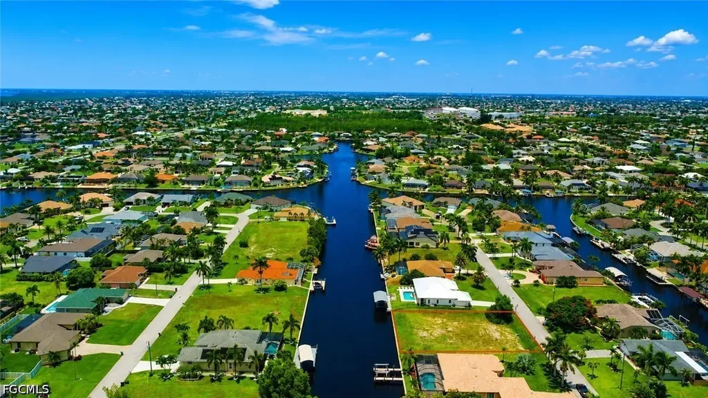 4132 SW 22nd Court Cape Coral FL 33914