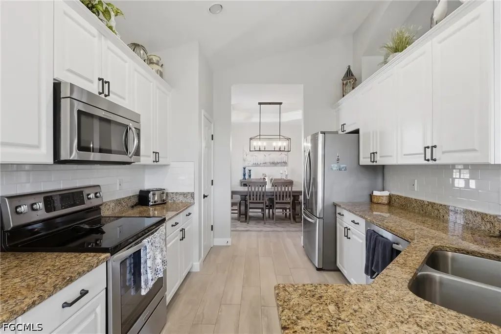 16113 Mount Abbey Way Fort Myers FL 33908