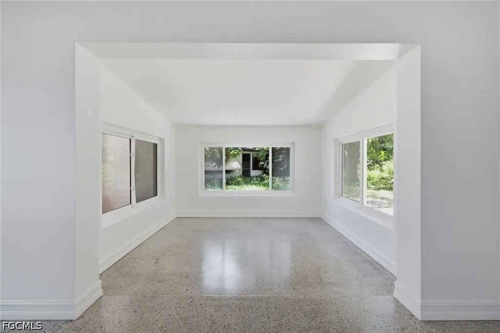 4213 Ellen Avenue Fort Myers FL 33901