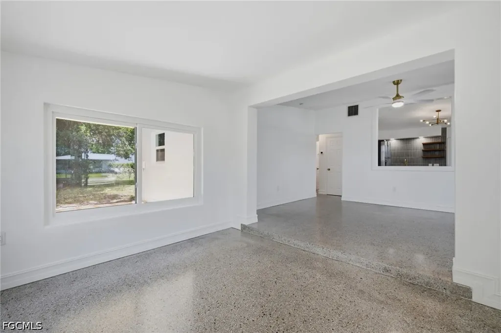4213 Ellen Avenue Fort Myers FL 33901
