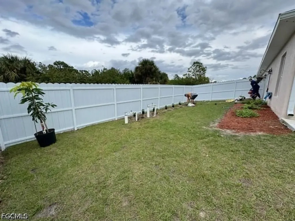 610 W 12th Street Lehigh Acres FL 33972