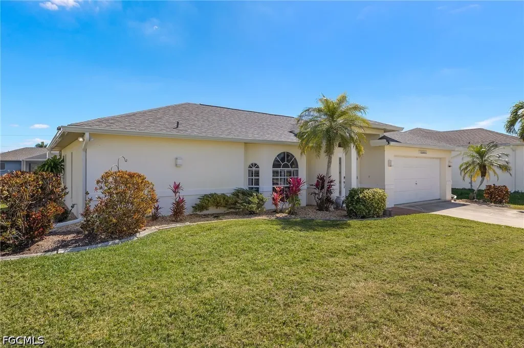 2305 SW 19th Place Cape Coral FL 33991