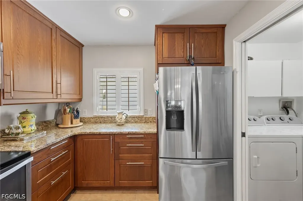 2305 SW 19th Place Cape Coral FL 33991