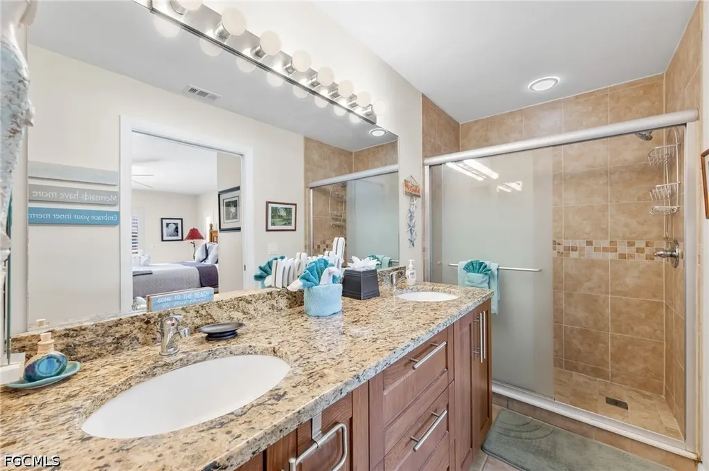2305 SW 19th Place Cape Coral FL 33991