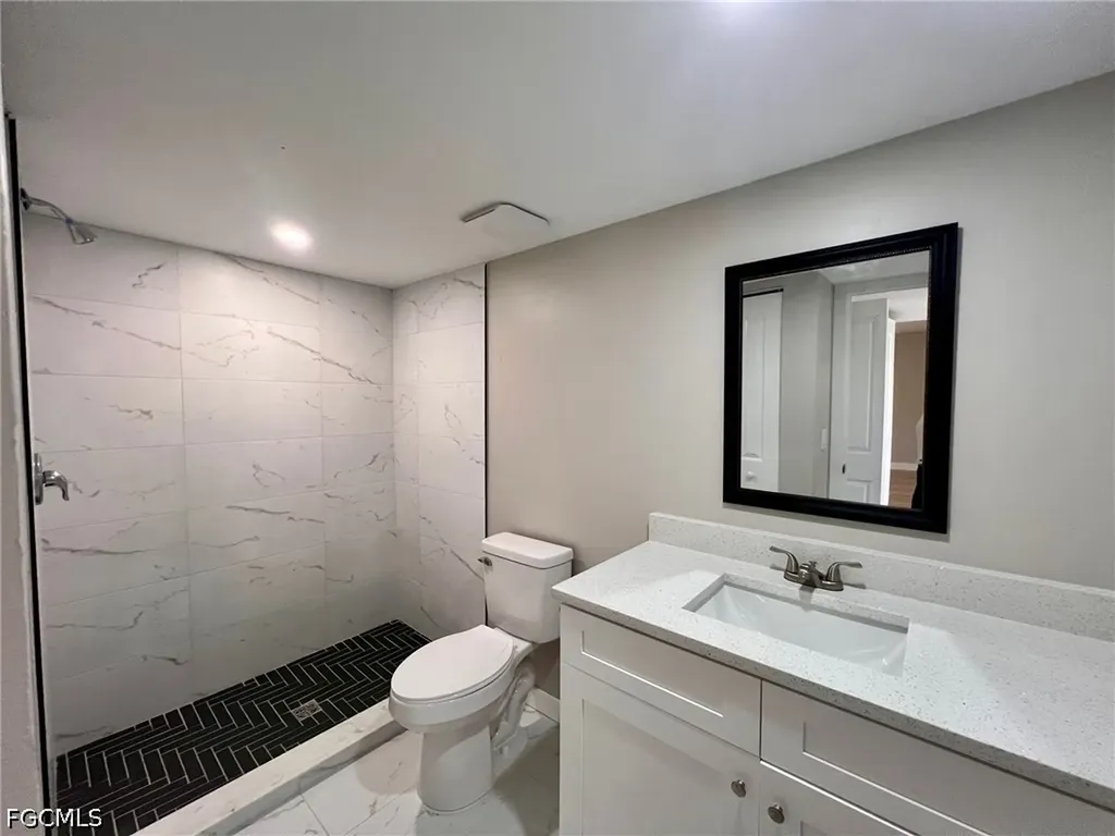 4102 SE 19th Place Cape Coral FL 33904