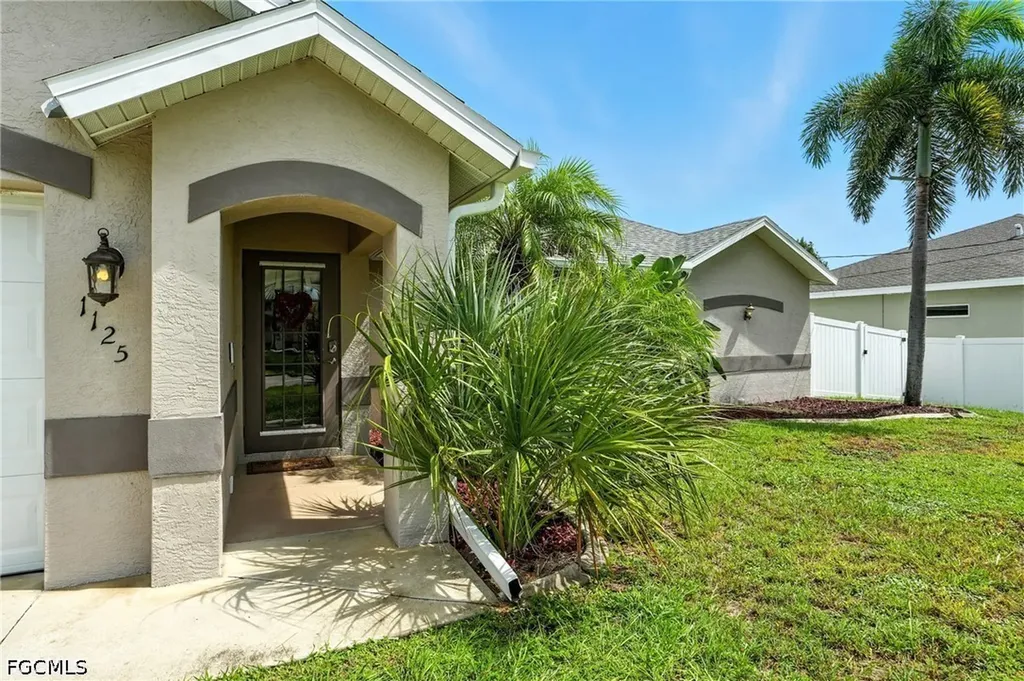1125 SW 44th Terrace Cape Coral FL 33914