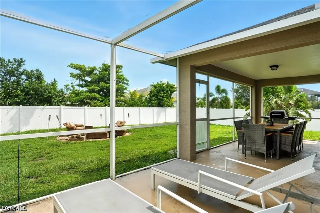 1125 SW 44th Terrace Cape Coral FL 33914
