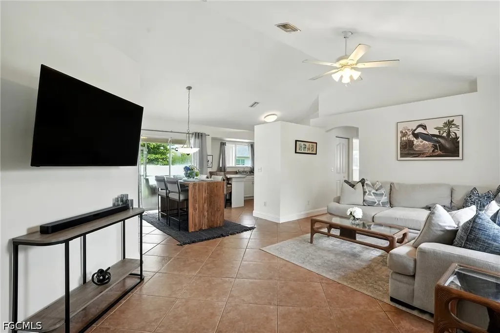 1125 SW 44th Terrace Cape Coral FL 33914
