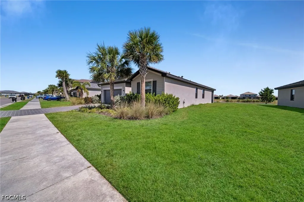 13846 Pine Lodge Lane Fort Myers FL 33913