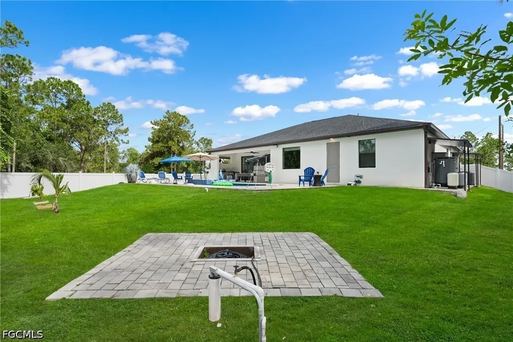 2711 18th Street W Lehigh Acres FL 33971