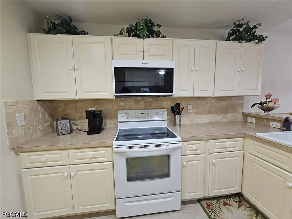 9249 Aegean Circle Lehigh Acres FL 33936