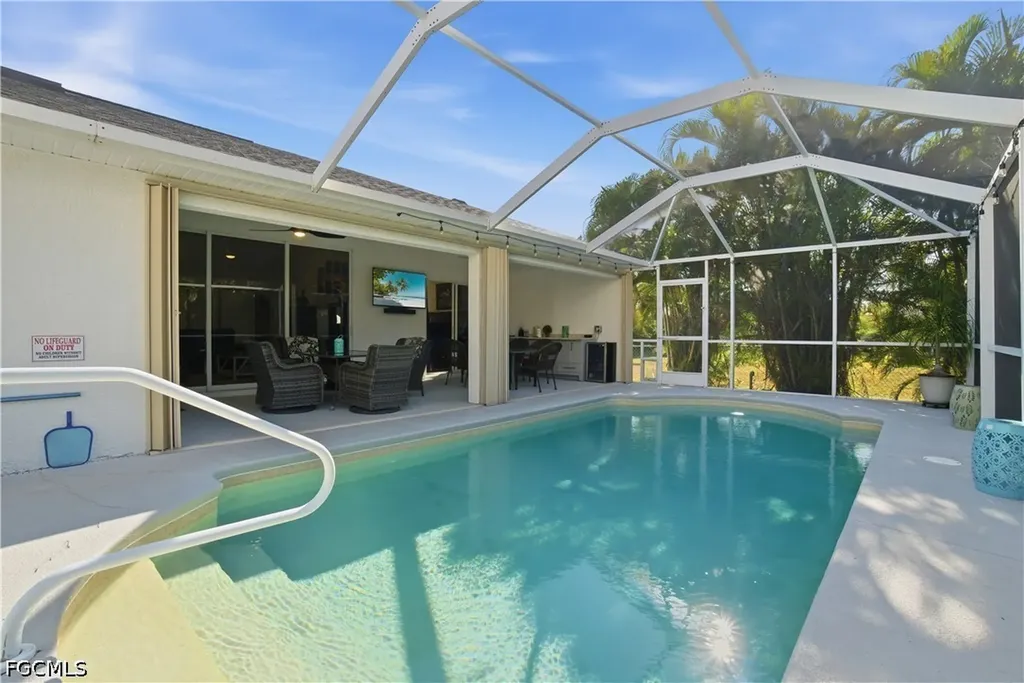 1623 SW 43rd Lane Cape Coral FL 33914