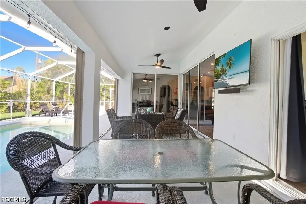 1623 SW 43rd Lane Cape Coral FL 33914