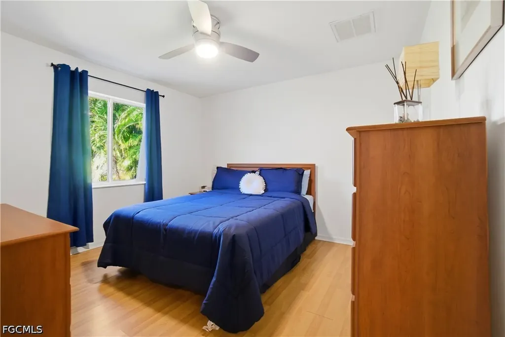 1623 SW 43rd Lane Cape Coral FL 33914