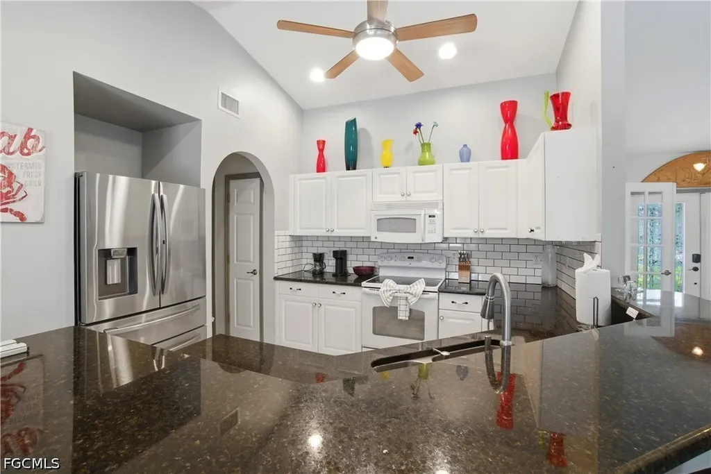 1623 SW 43rd Lane Cape Coral FL 33914
