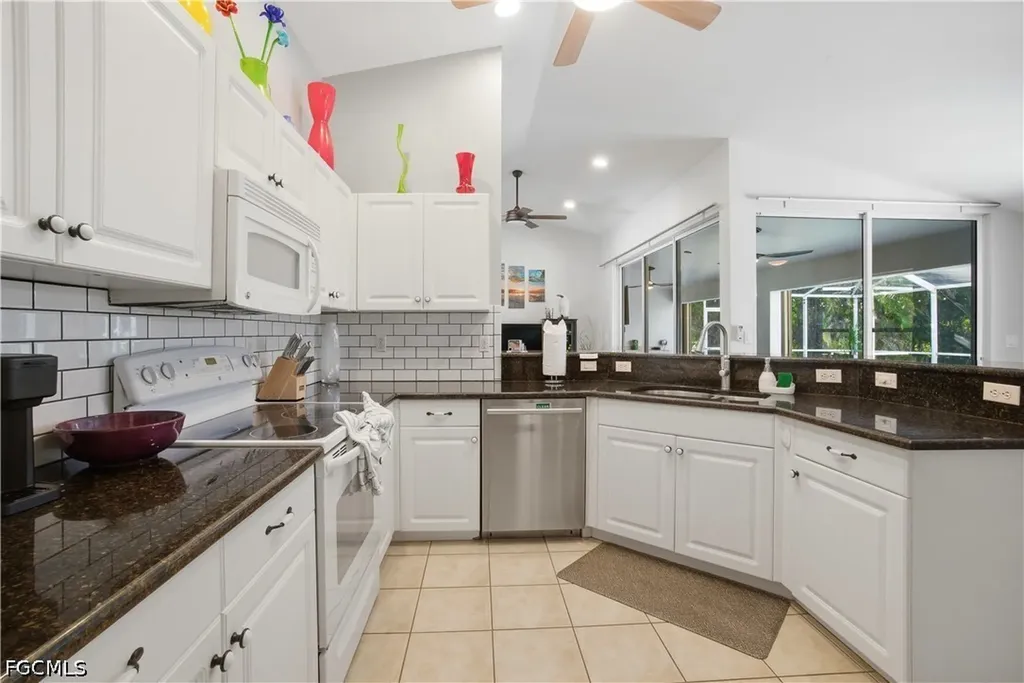 1623 SW 43rd Lane Cape Coral FL 33914